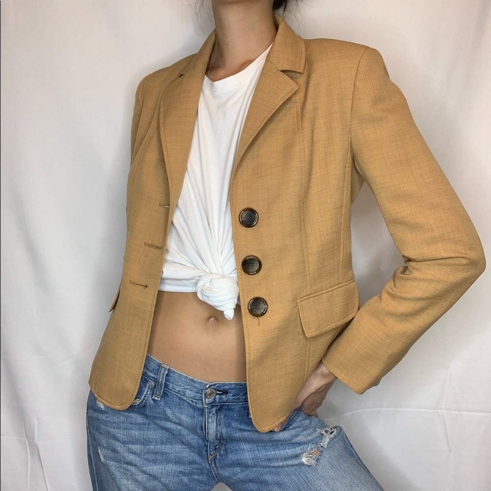 VINTAGE TAN / MUSTARD YELLOW FITTED BLAZER